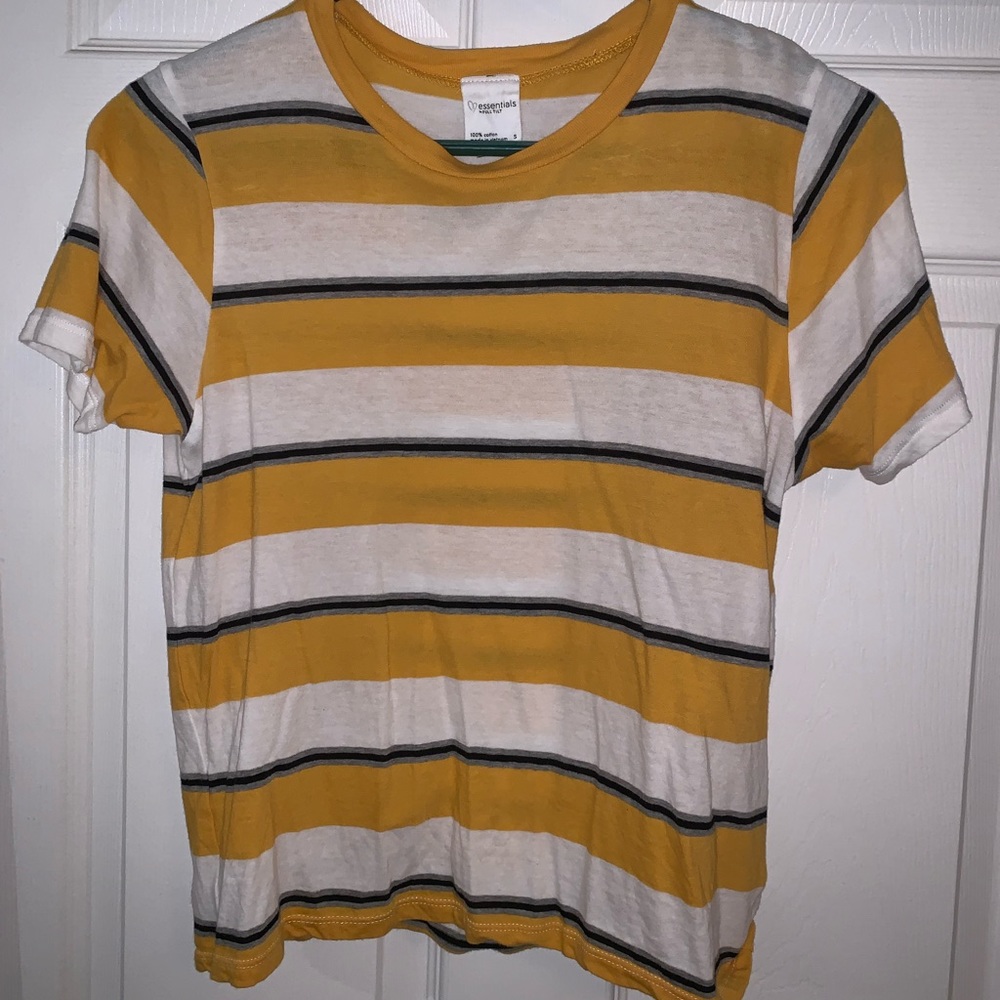 ✰Striped crop top✰